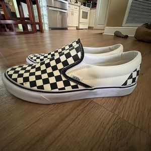 CLASSIC SLIP-ON WIDE CHECKERBOARD SHOE Vans